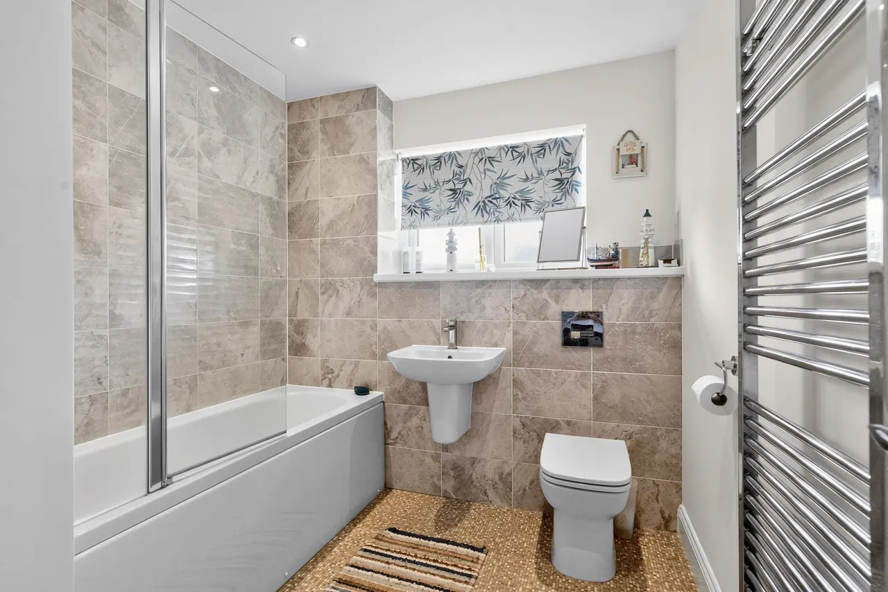 Russett Meadow, Drakes Broughton, WR10, photo 22