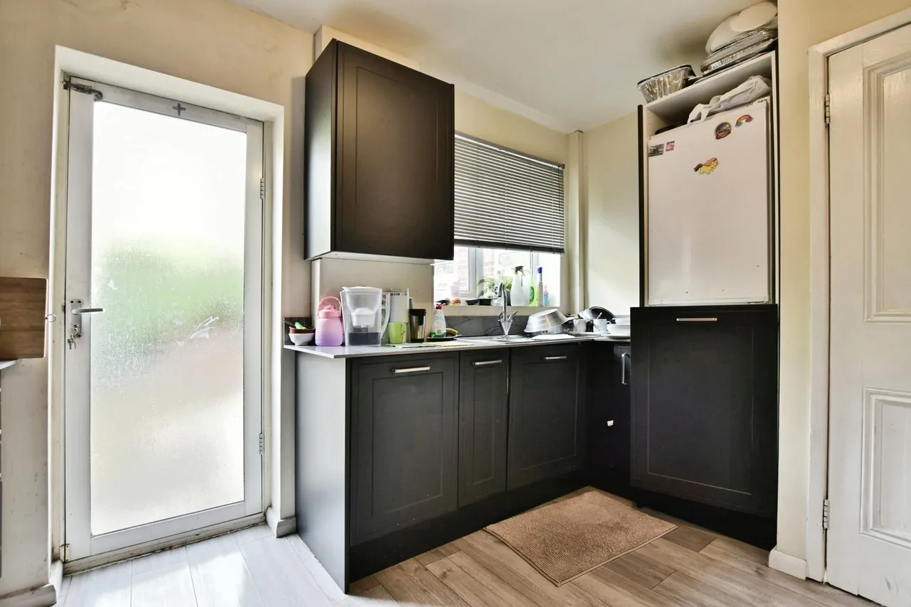 Reevey Avenue, Stockport, SK7, photo 24