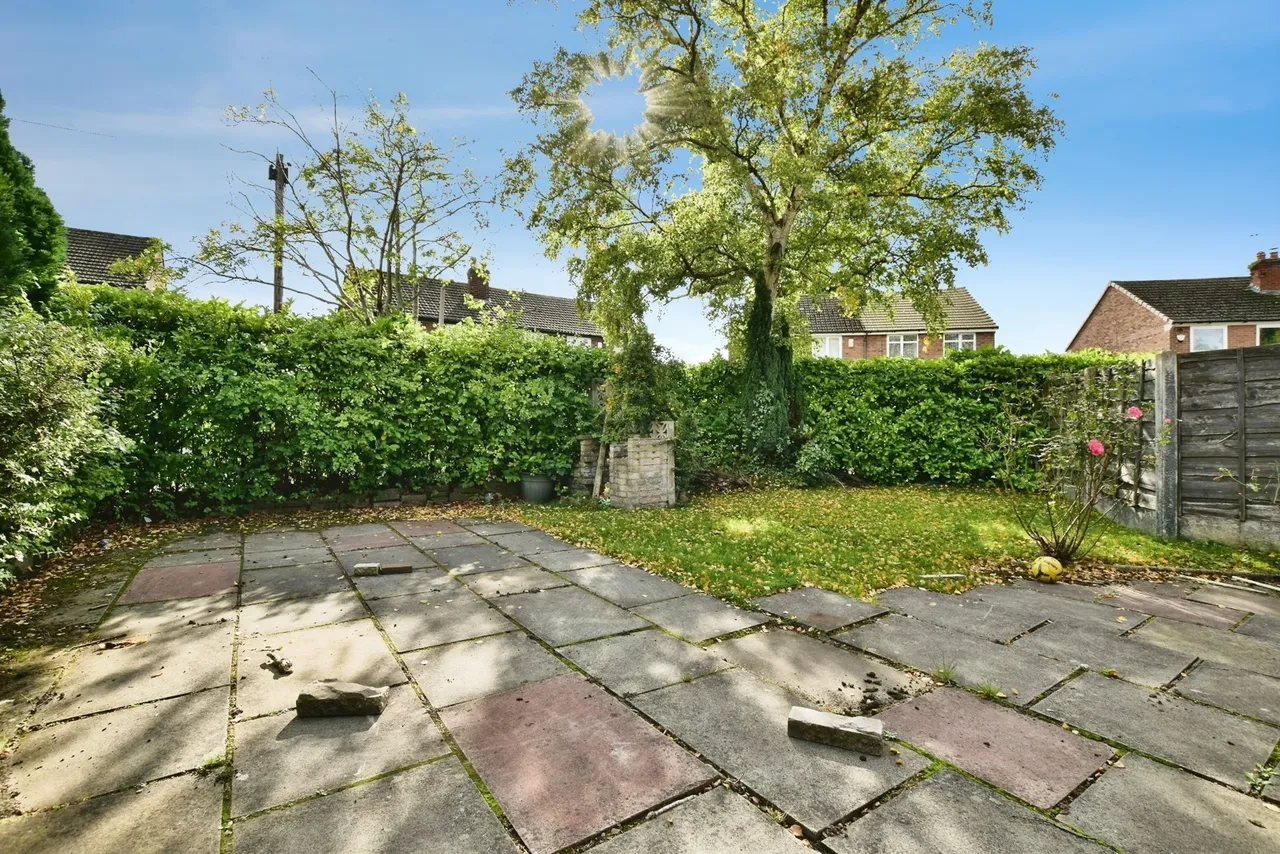 Reevey Avenue, Stockport, SK7, photo 8