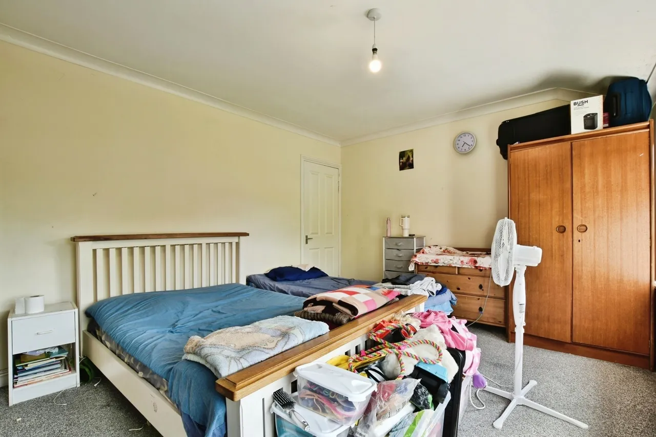 Reevey Avenue, Stockport, SK7, photo 18