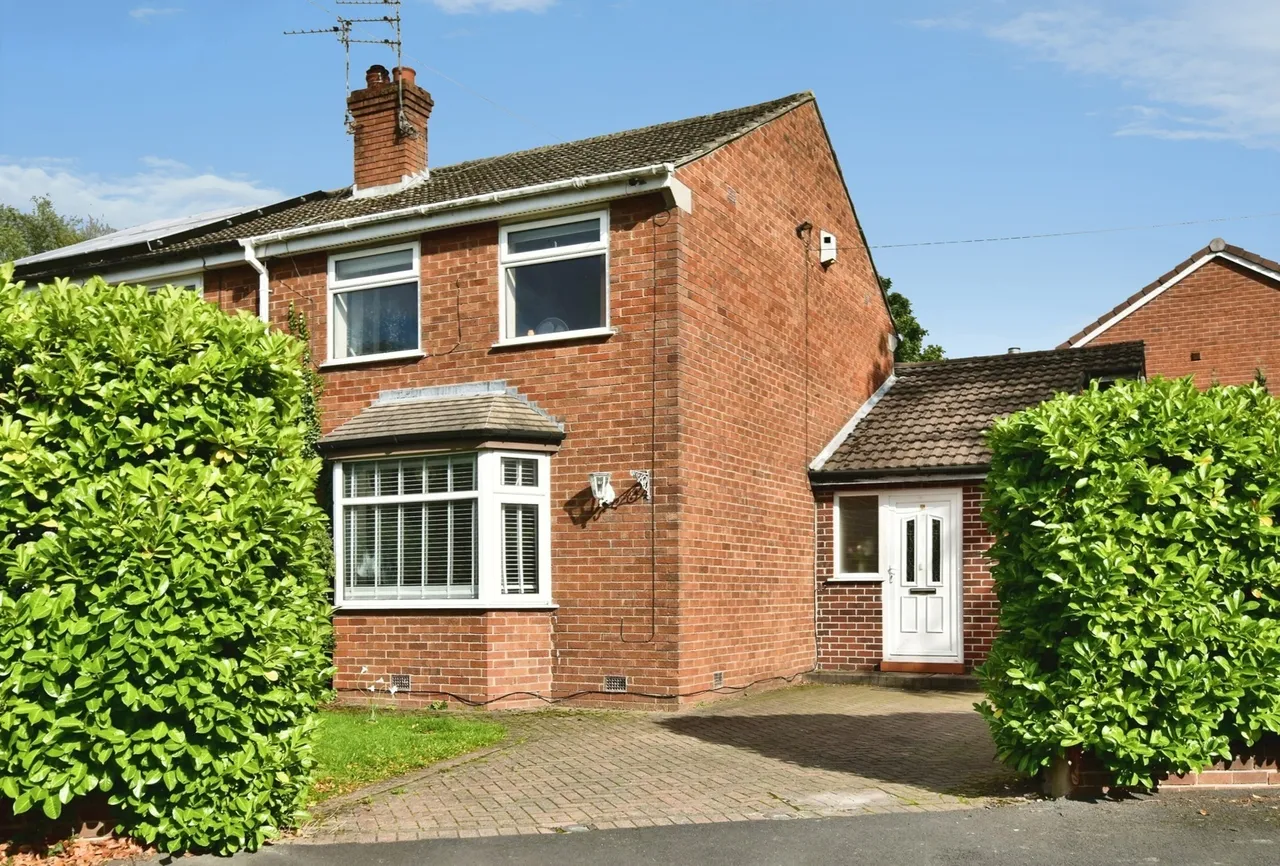 Reevey Avenue, Stockport, SK7, photo 26