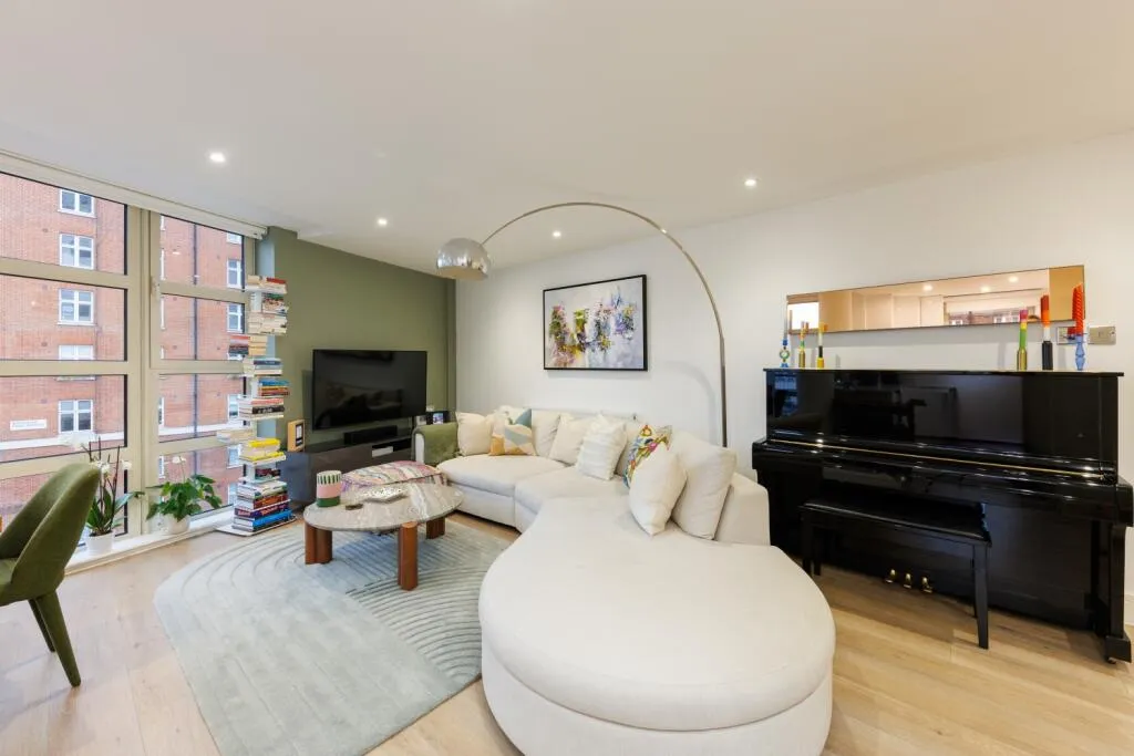 Consort Rise, Buckingham Palace Road, London, SW1W, photo 5