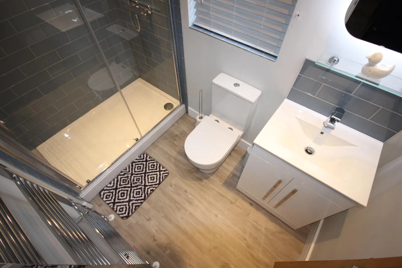 Orchard Street, Swadlincote, DE11, photo 2