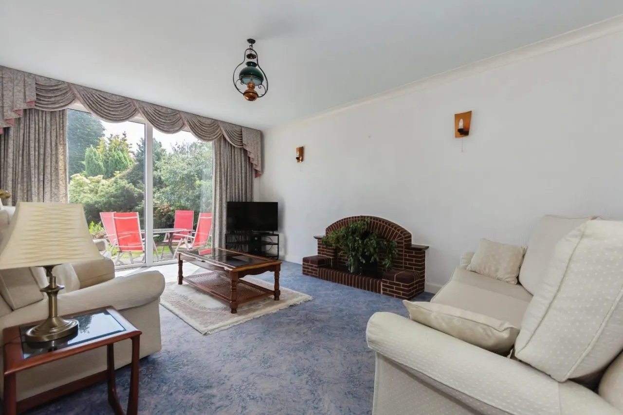 Links Drive, Solihull, photo 6