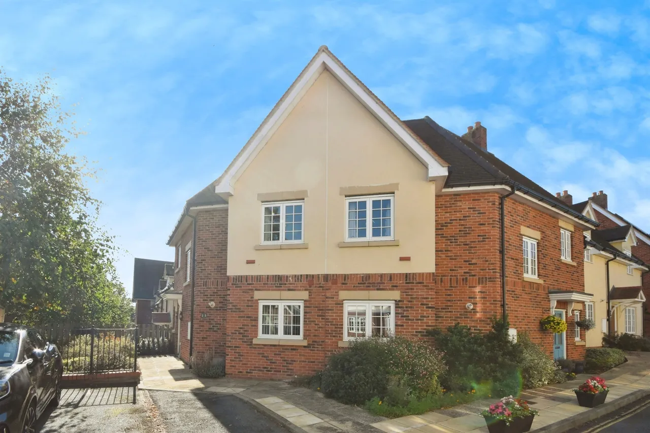2 bed house for sale — Dame Mary Walk, Halstead