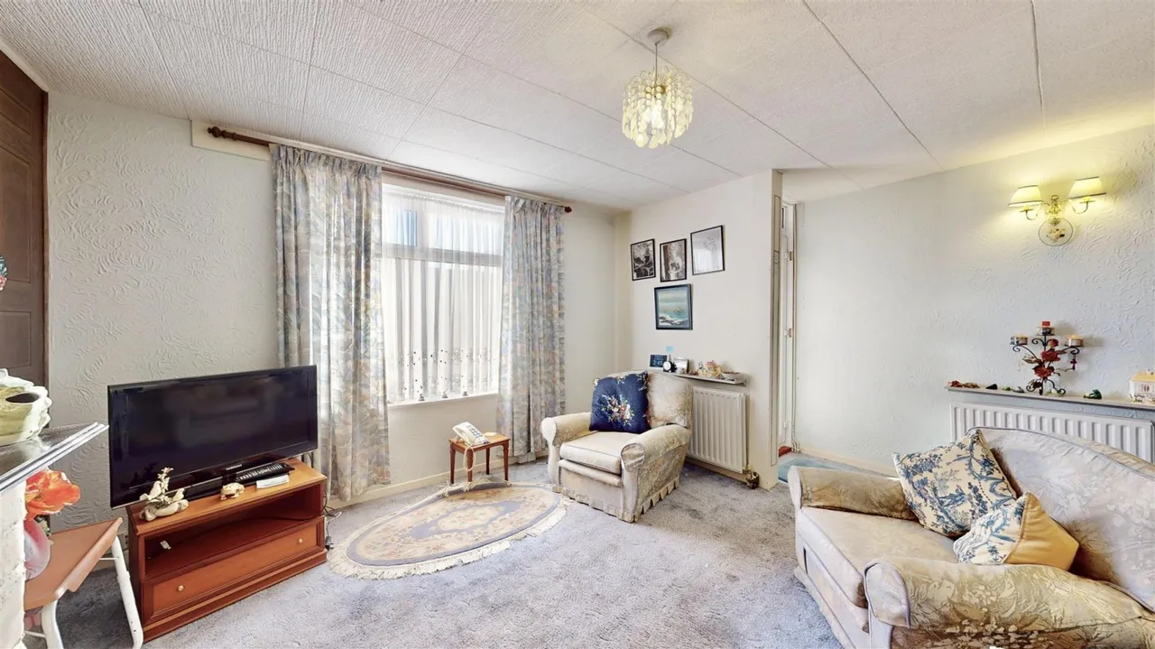 Becontree Avenue, Dagenham, RM8, photo 3