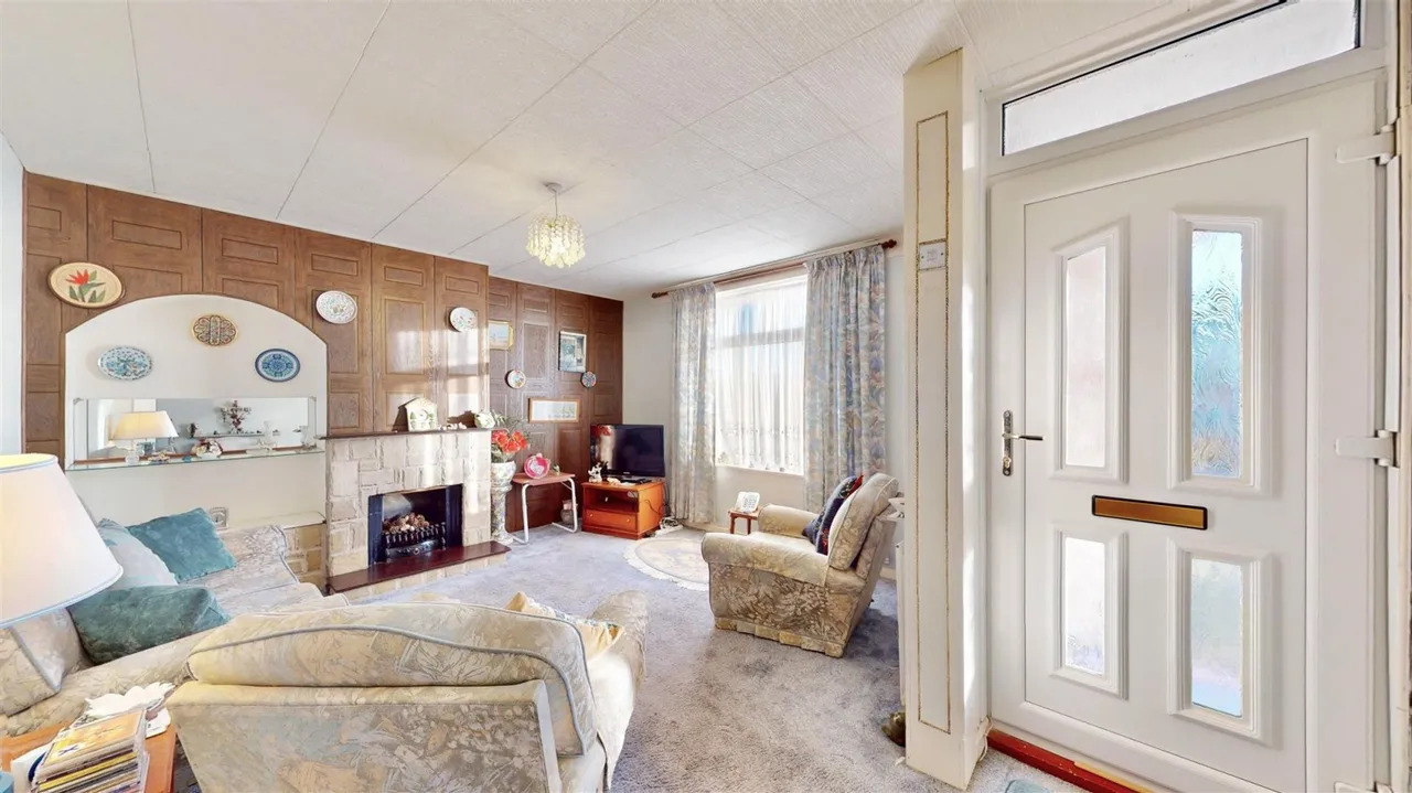 Becontree Avenue, Dagenham, RM8, photo 4