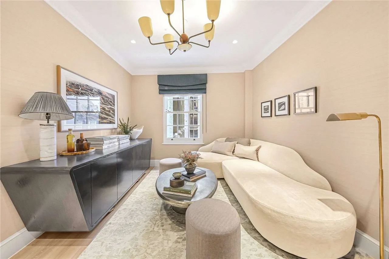 36 & 37 Hertford Street Residences, Apartment 8, Mayfair, London, W1J 7SE, photo 12