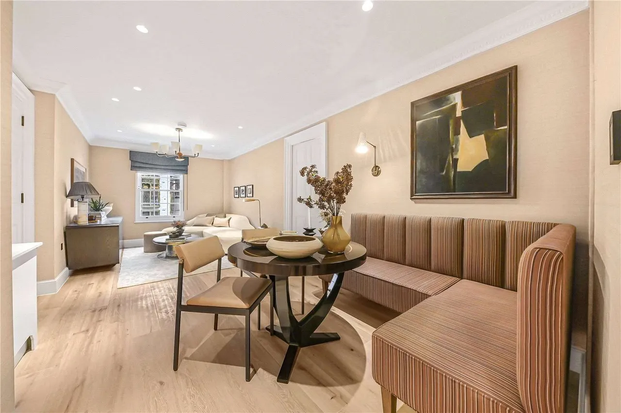 1 bed new development for sale — 36 & 37 Hertford Street Residences, Apartment 8, Mayfair, London, W1J 7SE