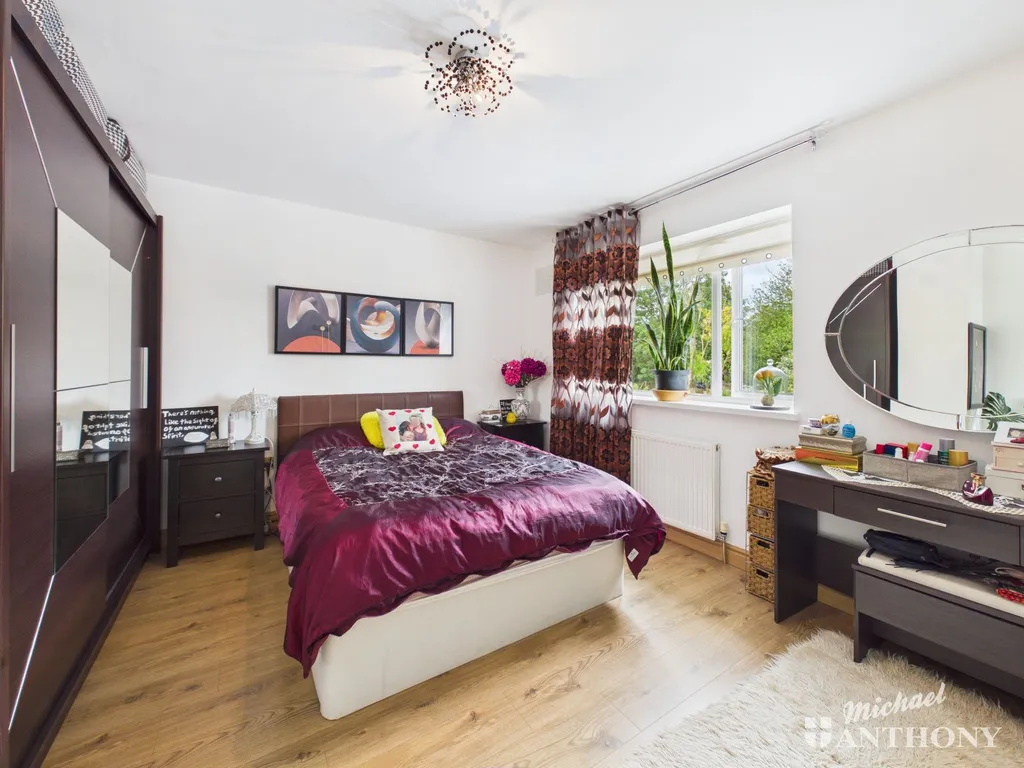 Churchill Avenue, Aylesbury, HP21 8ER, photo 6