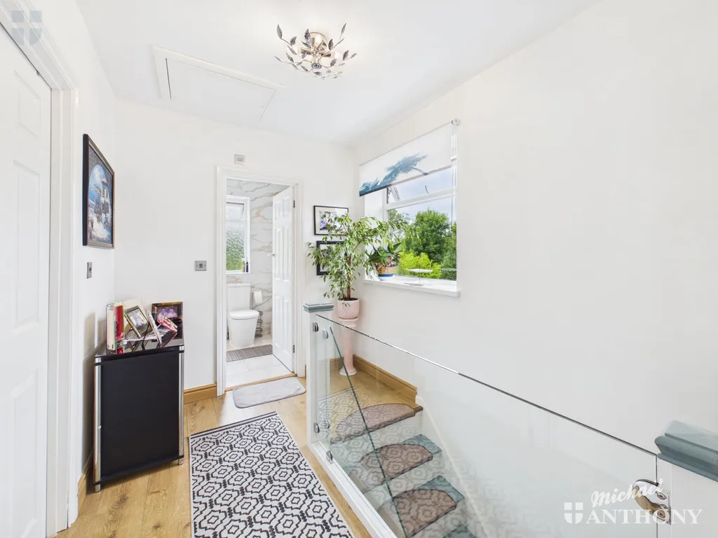 Churchill Avenue, Aylesbury, HP21 8ER, photo 10