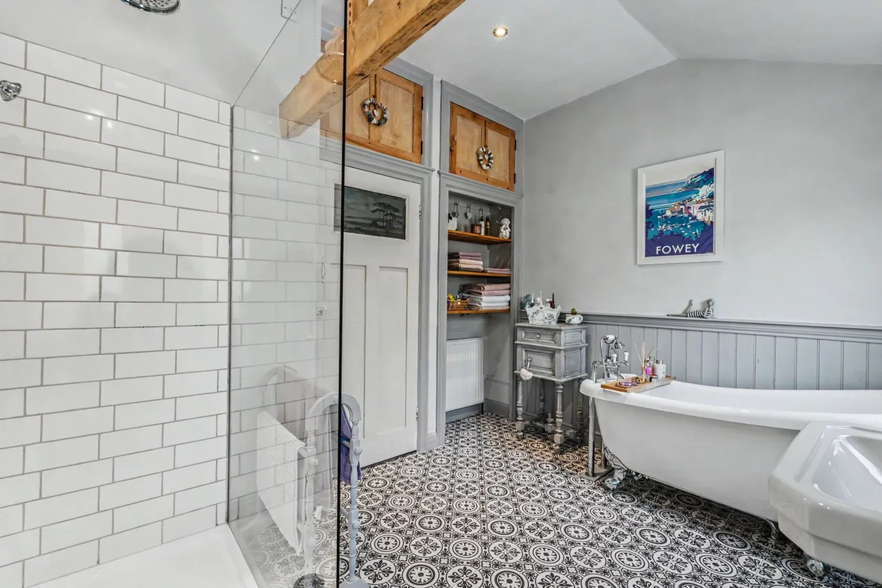 Hensingham Road, Whitehaven, CA28 8PS, photo 11
