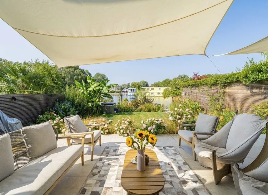 Hampton Court Road, East Molesey, KT8, photo 8