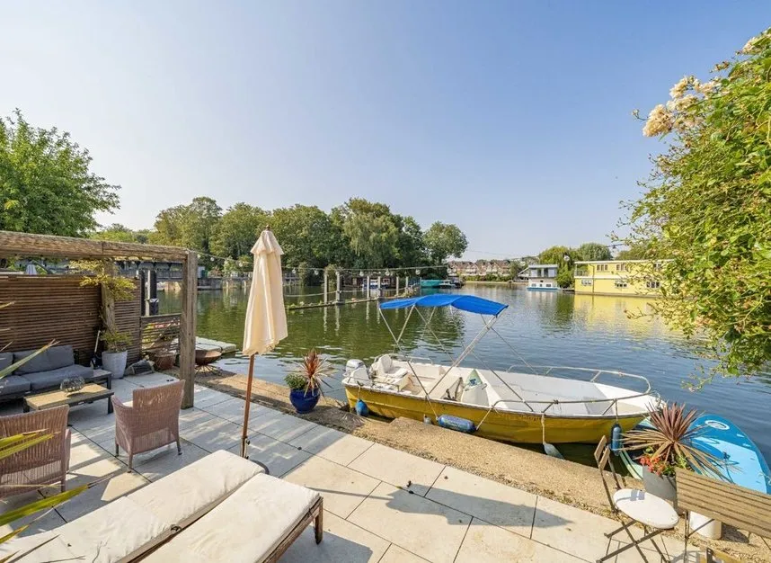 Hampton Court Road, East Molesey, KT8, photo 9