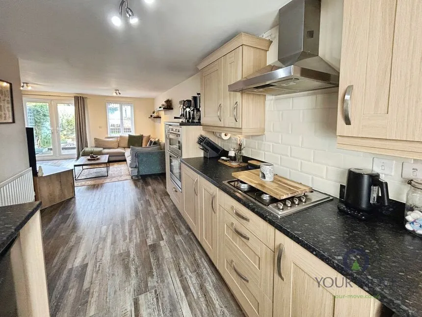 Salford Way, Church Gresley, DE11, photo 4