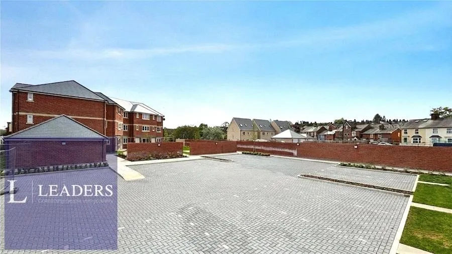 Parsonage Street, CO9, photo 3