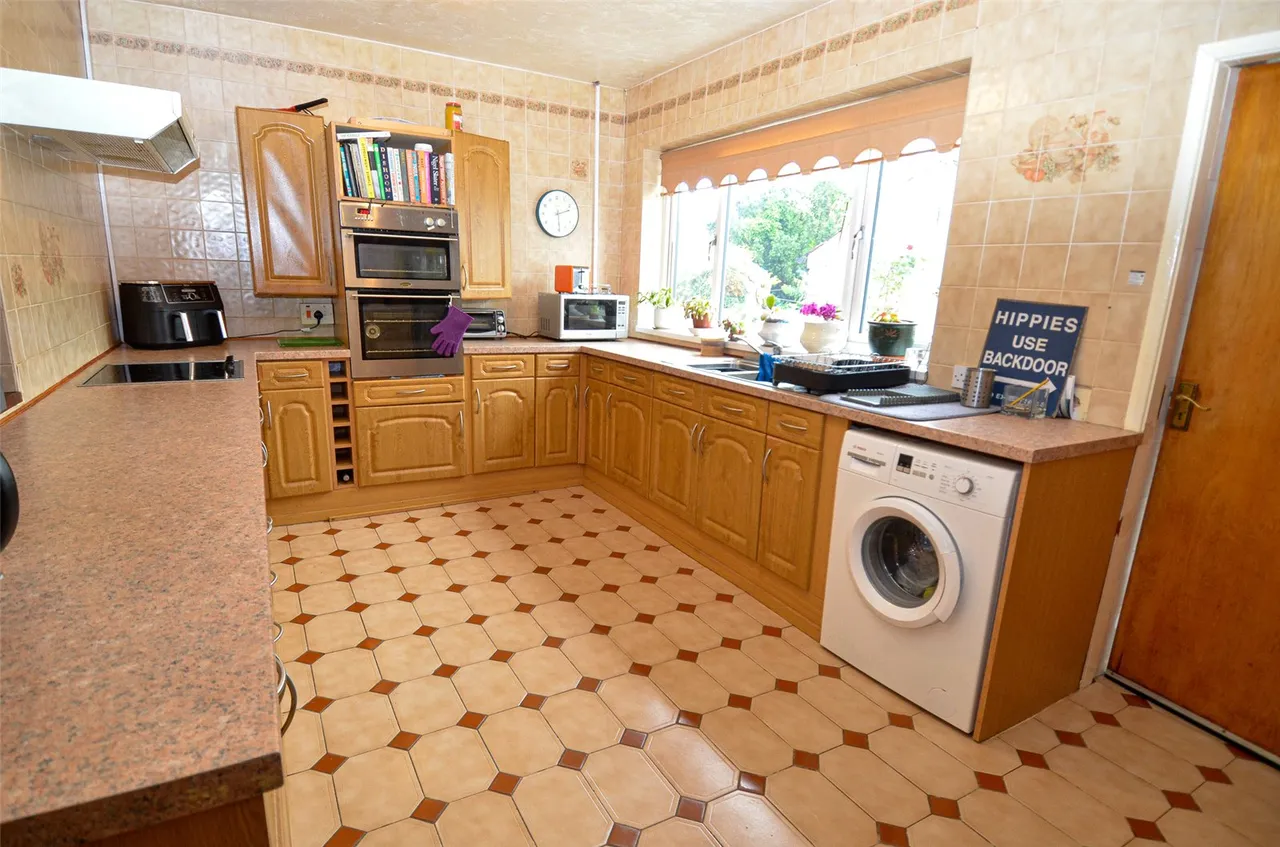 Albert Road, Kings Heath, Birmingham, West Midlands, B14 7HE, photo 6