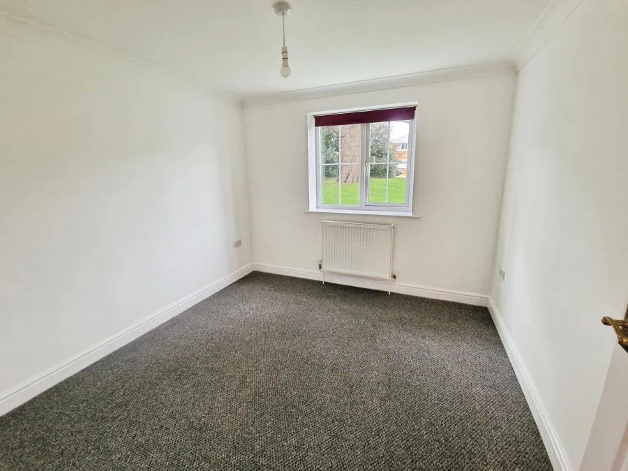 Brookside Close, Freshwater, PO40, photo 6