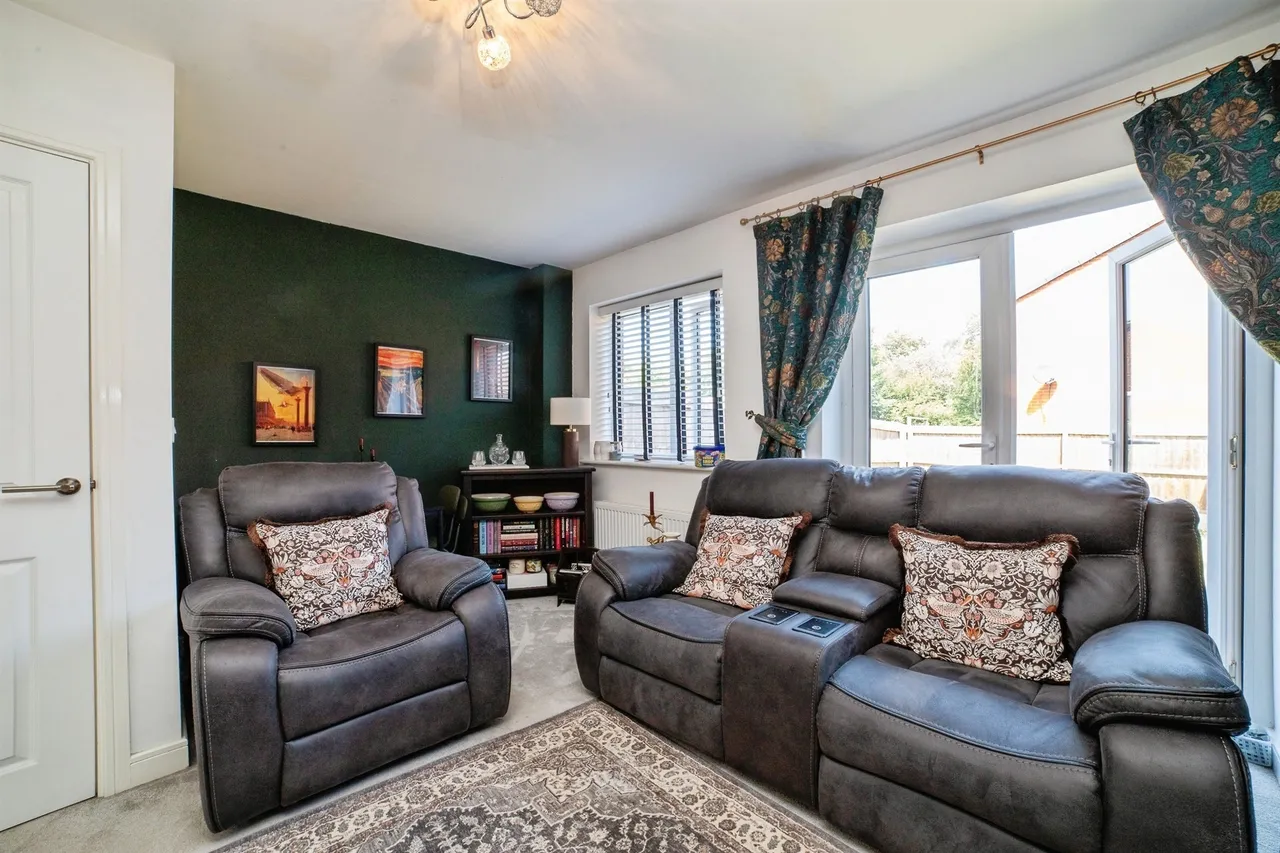 Saxelby Close, Riddings, DE55, photo 2