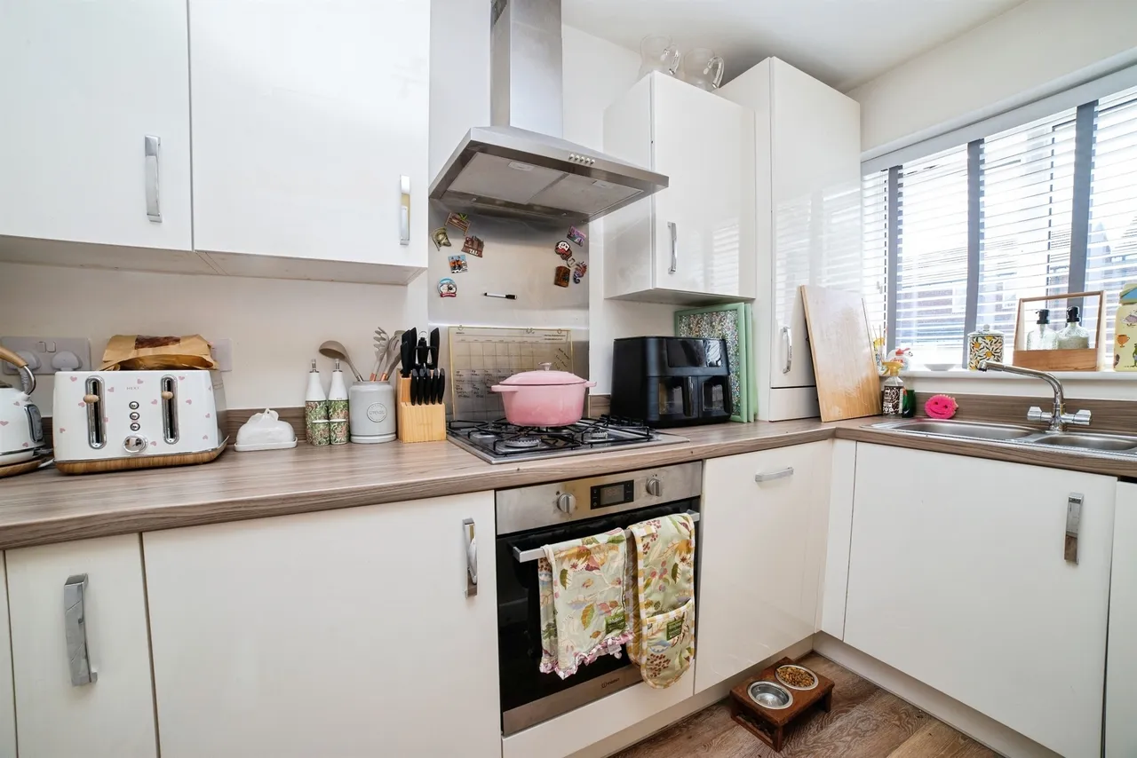 Saxelby Close, Riddings, DE55, photo 6