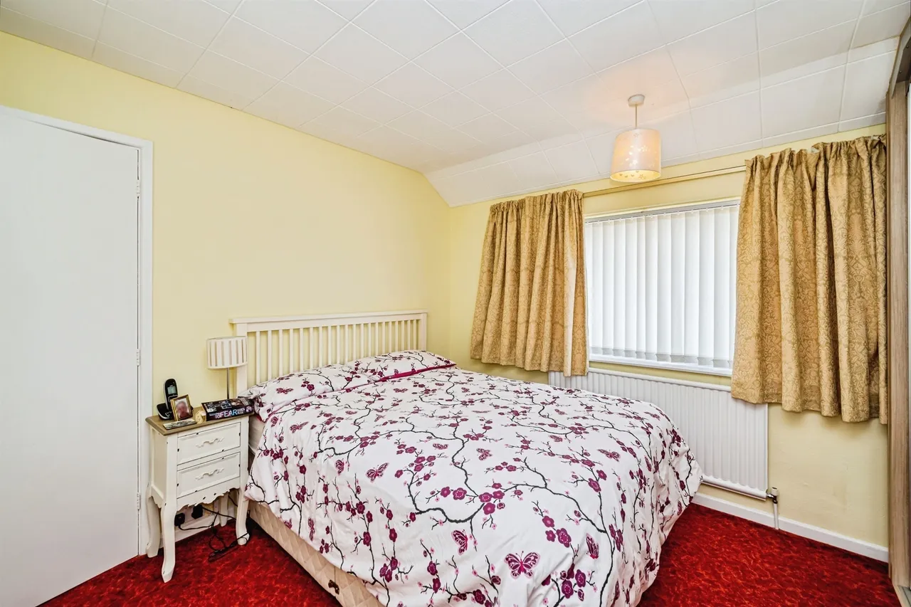 Queens Mead, Bedgrove, Aylesbury, photo 11