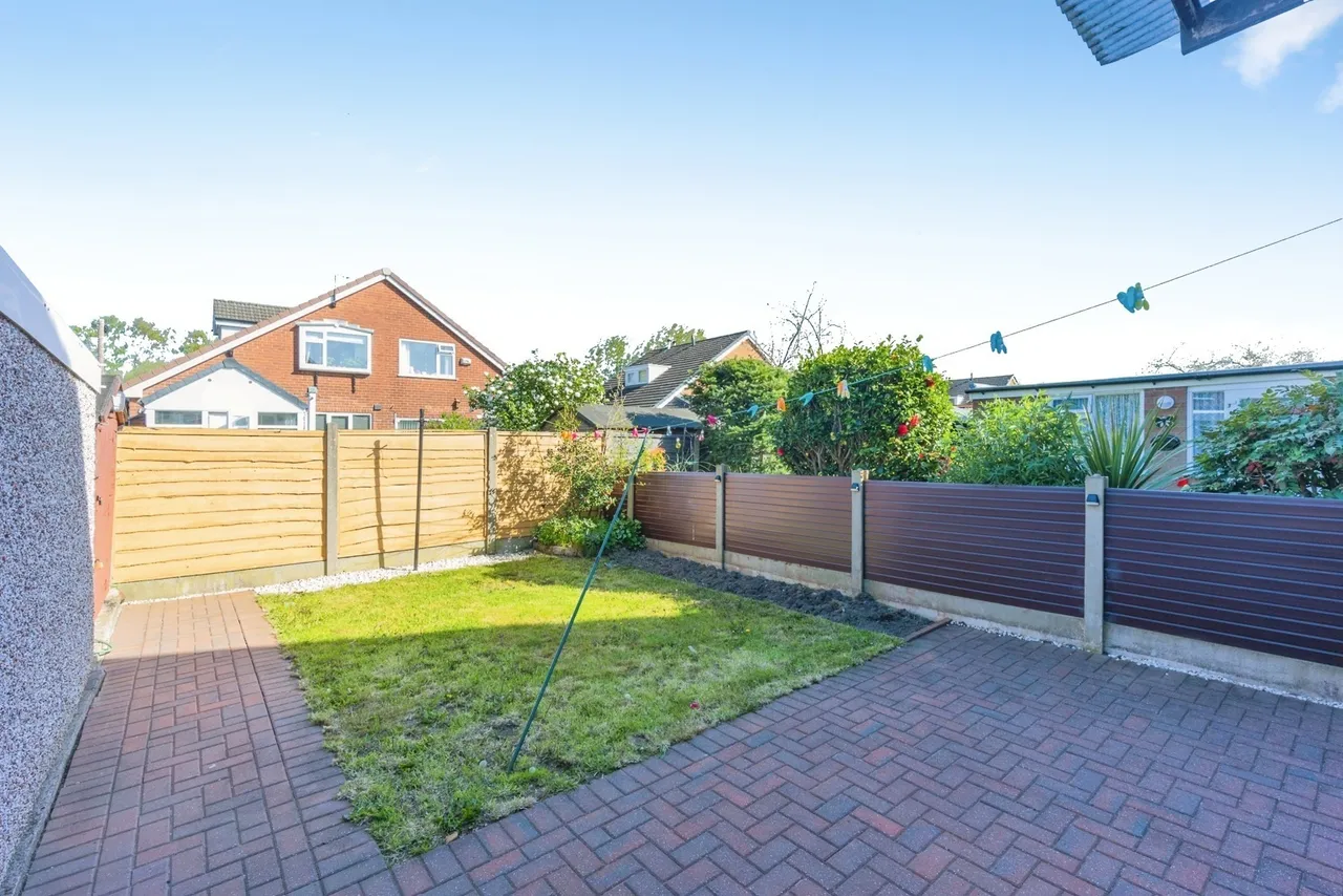 Stott Drive, Urmston, Manchester, Greater Manchester, M41, photo 16