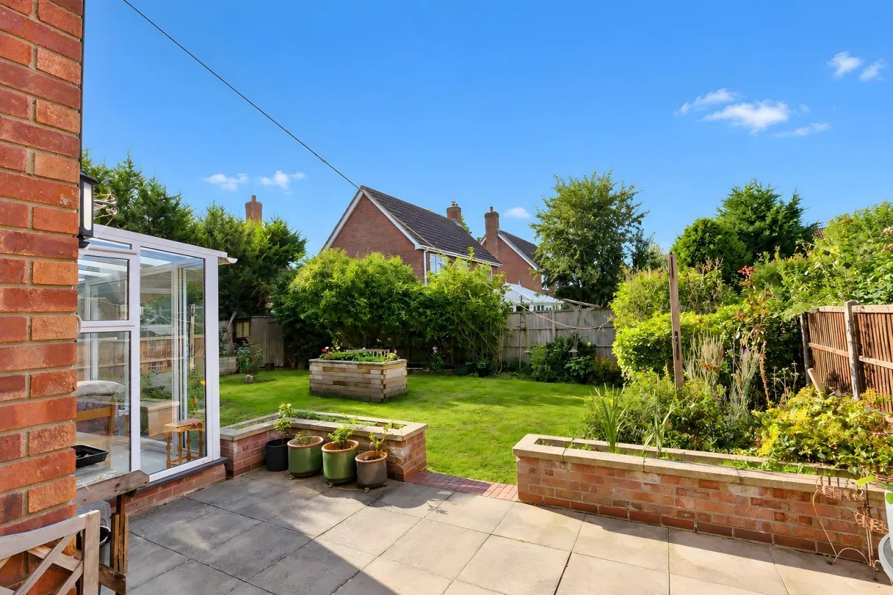 Beech End, Alconbury, PE28, photo 12