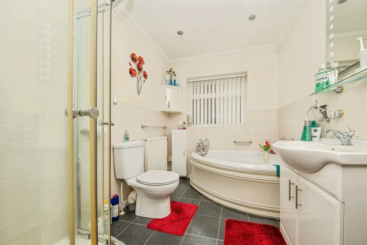 The Street, Little Clacton, CO16, photo 10
