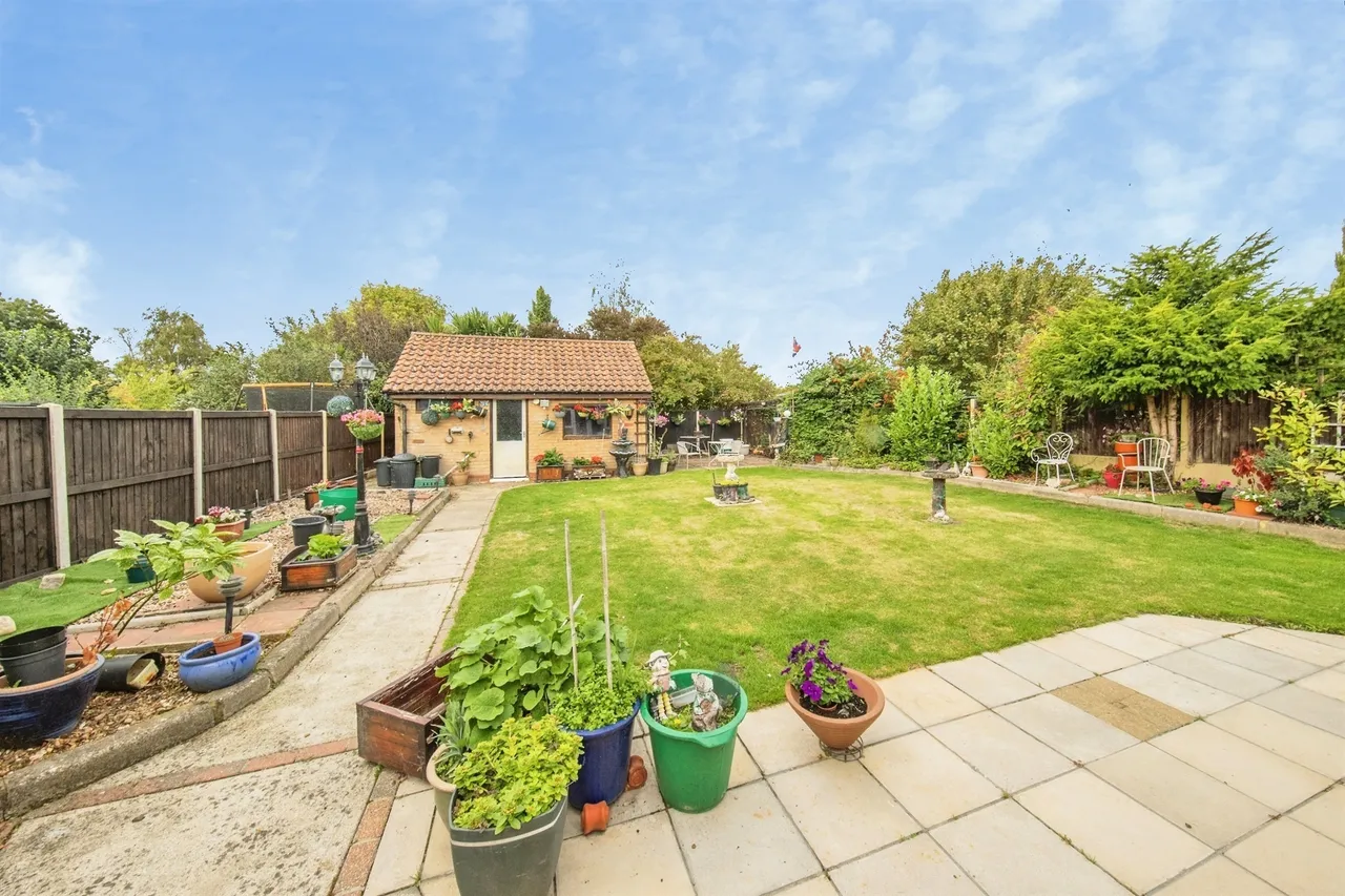 The Street, Little Clacton, CO16, photo 15