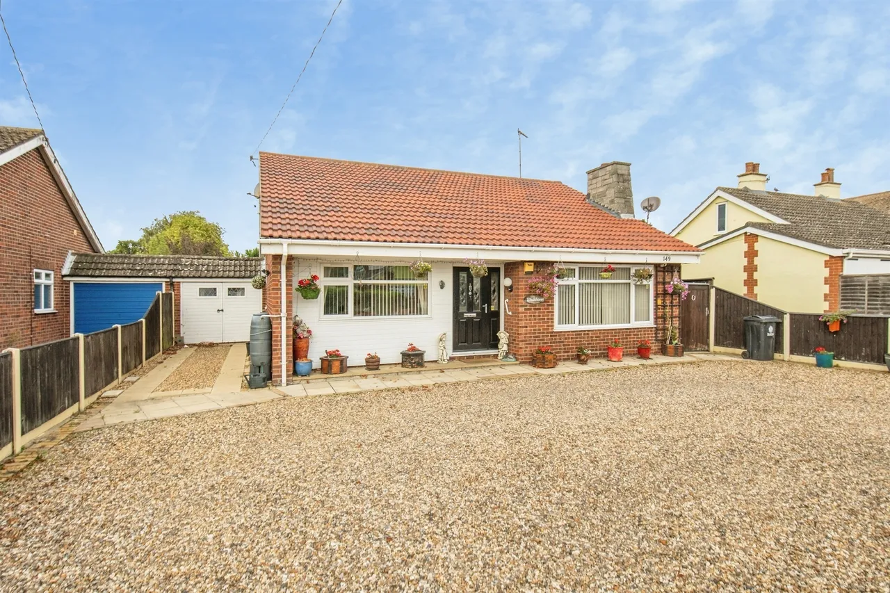 The Street, Little Clacton, CO16, photo 17
