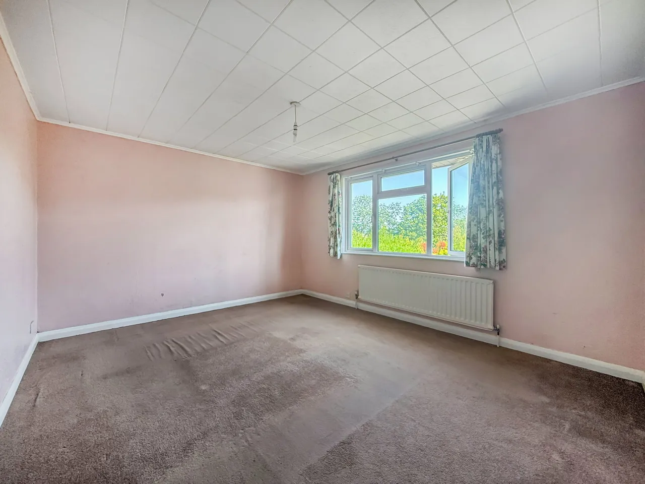Lynhurst Avenue, Sticklepath, Barnstaple, North Devon, photo 9