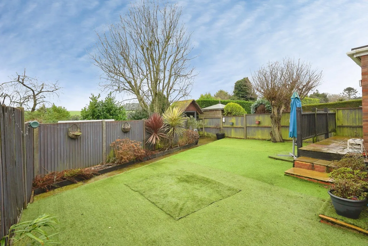 Cherry Waye, Eythorne, CT15, photo 23