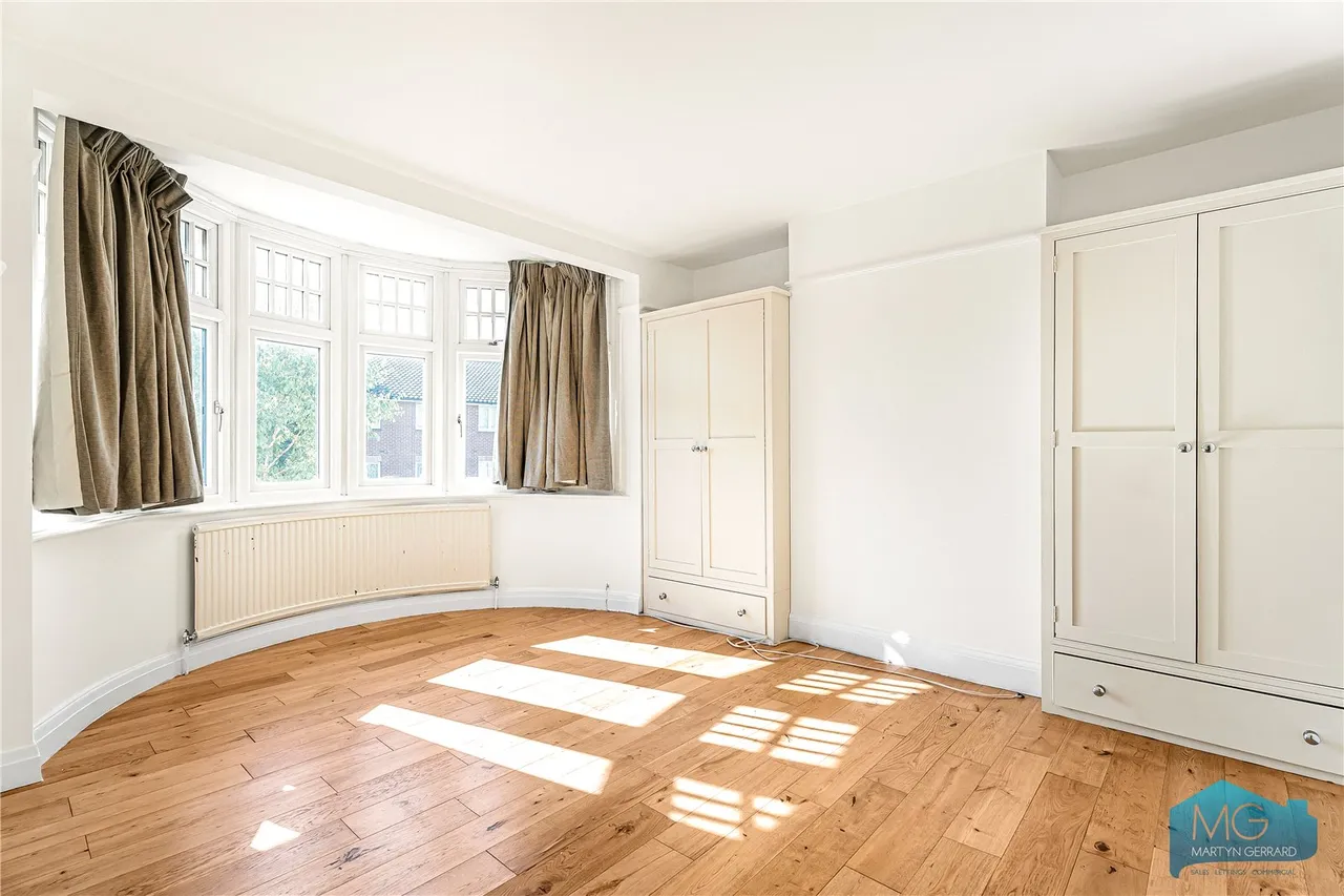 Goldsmith Road, London, N11, photo 14