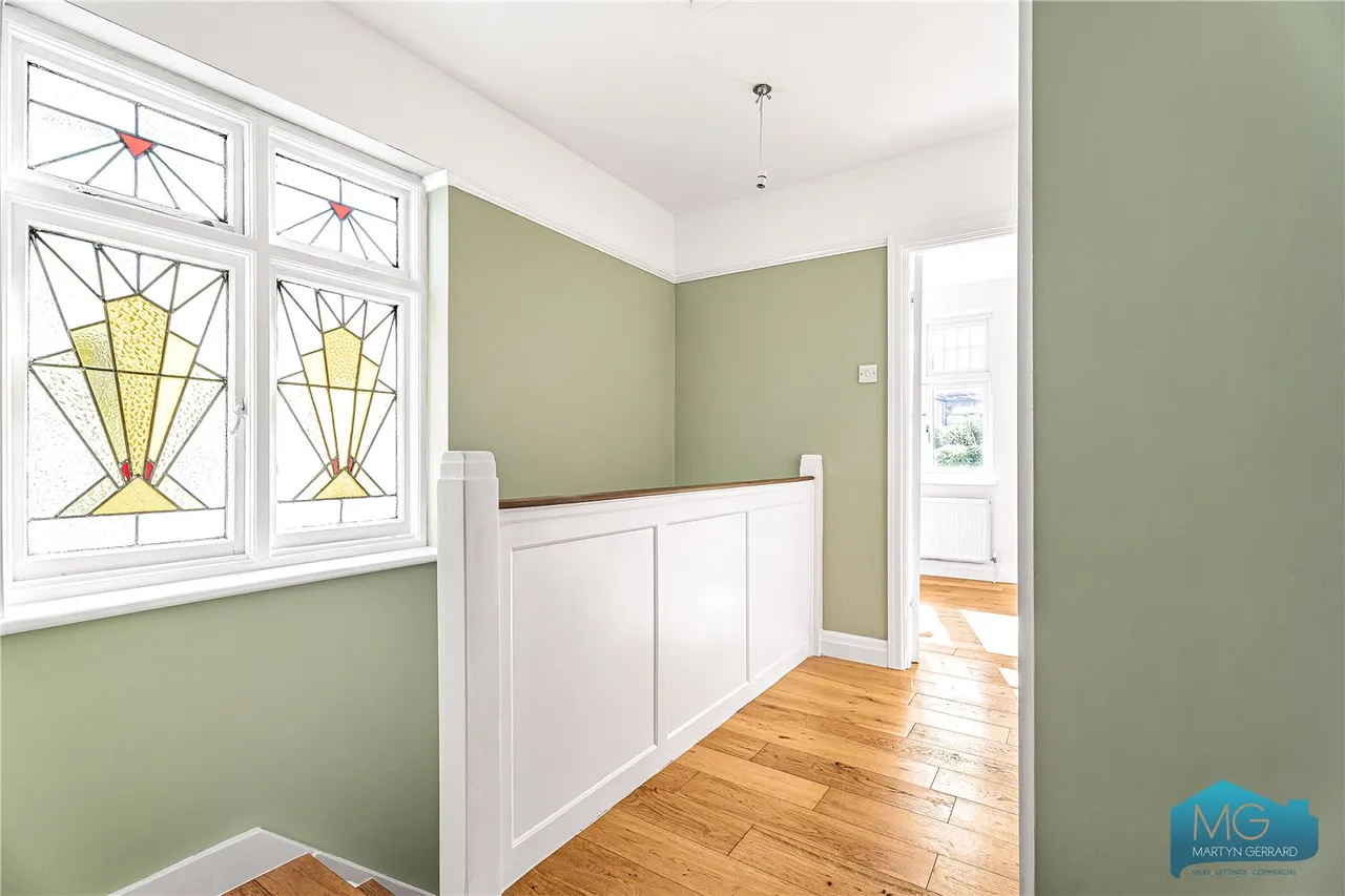 Goldsmith Road, London, N11, photo 12