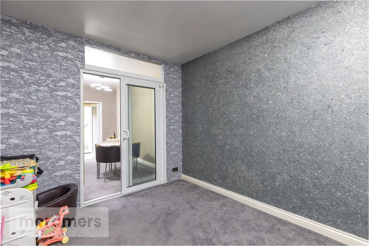 Rhyl Avenue, Blackburn, BB1, photo 9
