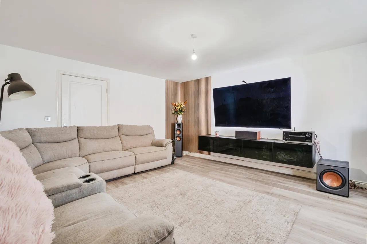 Kerscott Close, Ince, WN3, photo 4