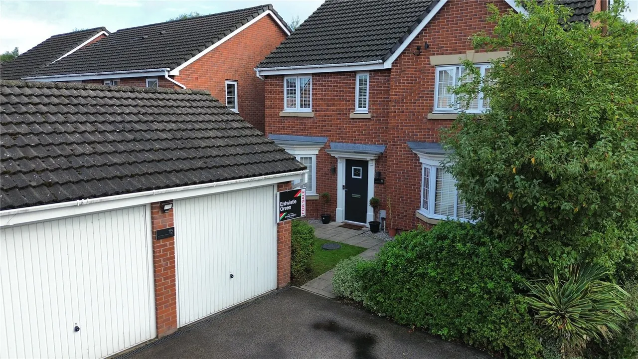 4 bed property for sale, Kerscott Close, Ince, WN3