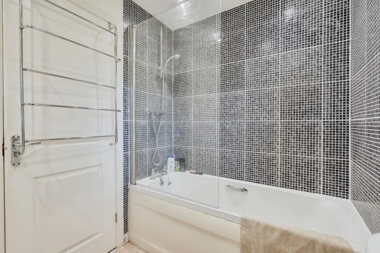 Kerscott Close, Ince, WN3, photo 20