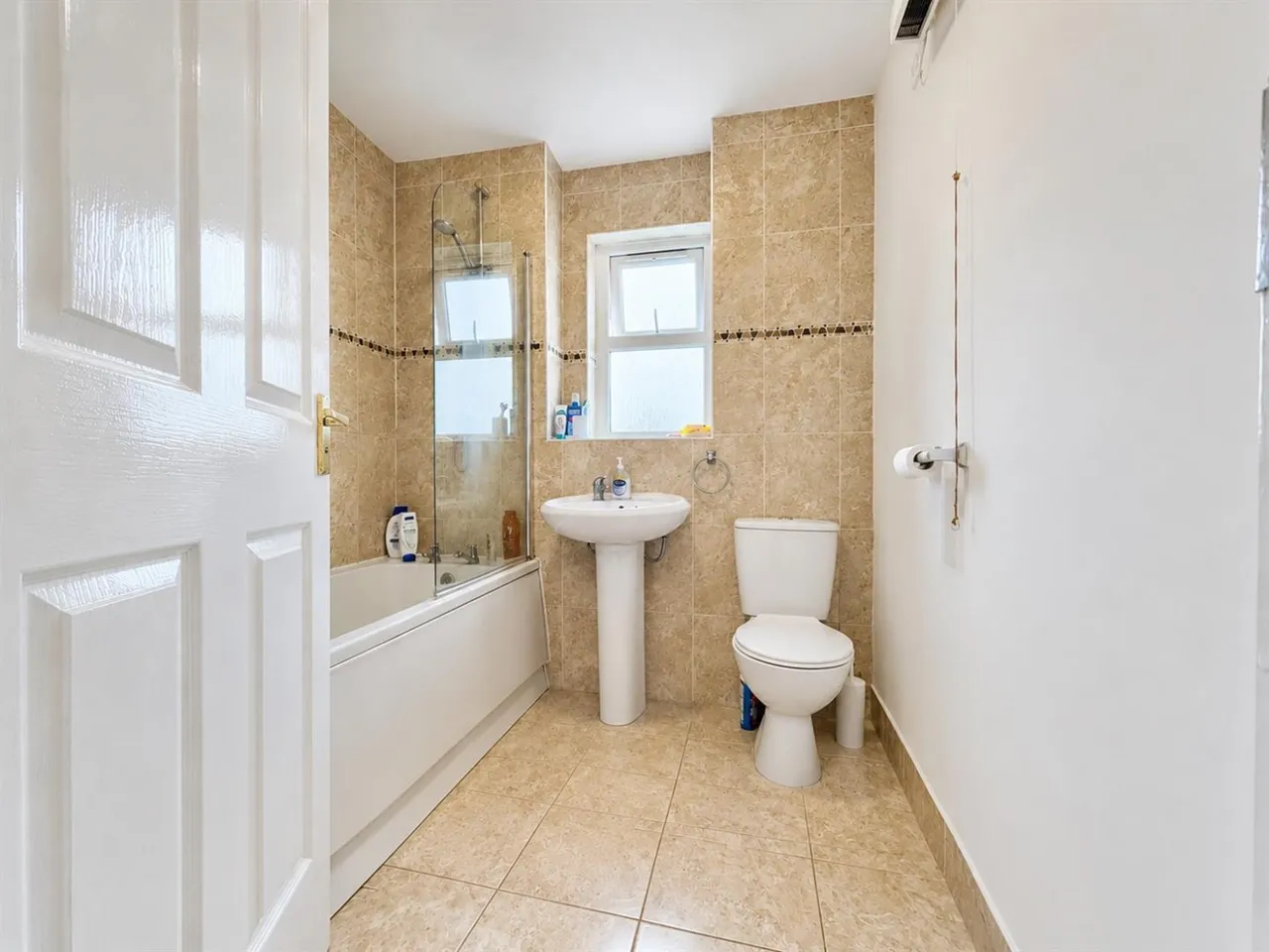 Old Park Mews, Heston, TW5, photo 7