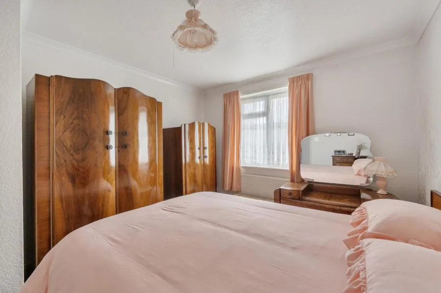 Frenchs Wells, Woking, GU21, photo 7