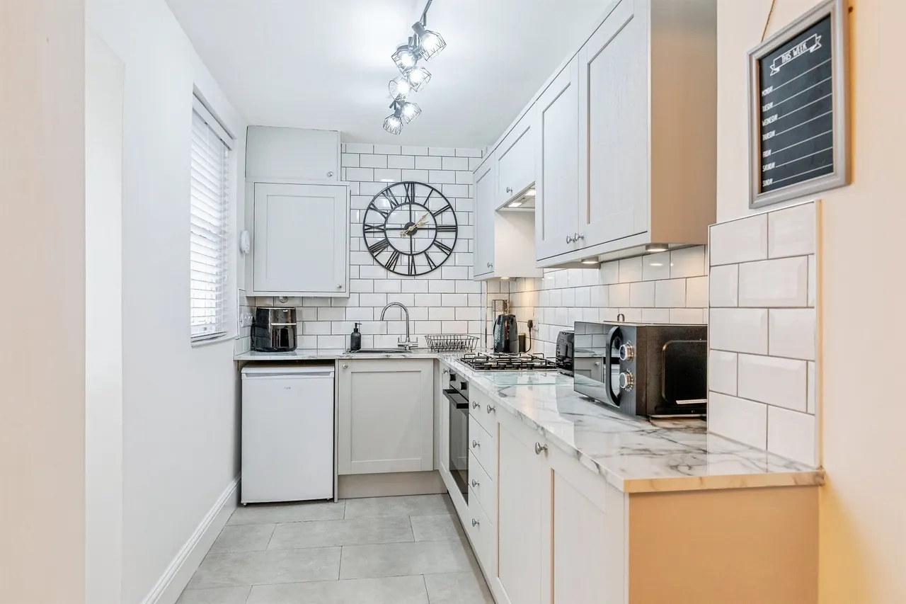 Ambra Vale South, Cliftonwood, Bristol, photo 9