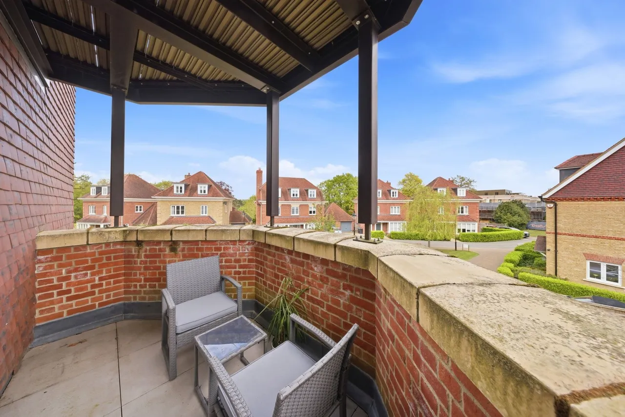 Sassoon Drive, Trent Park, EN4, photo 6