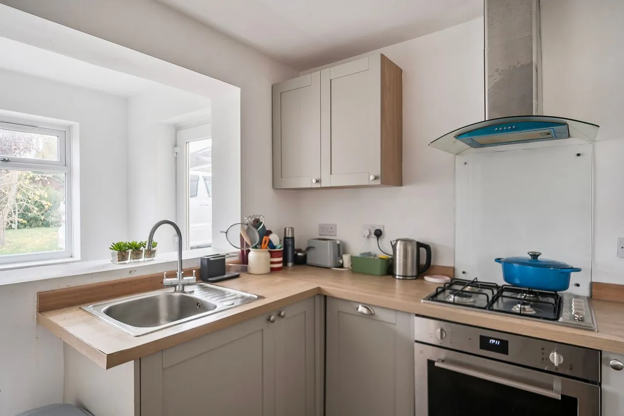 Styles Close, Frome, BA11, photo 5