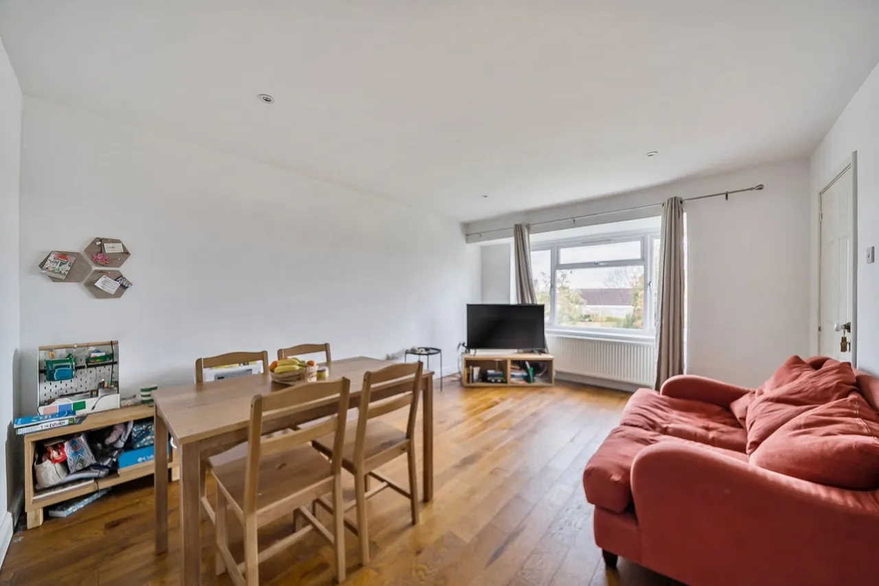 Styles Close, Frome, BA11, photo 3