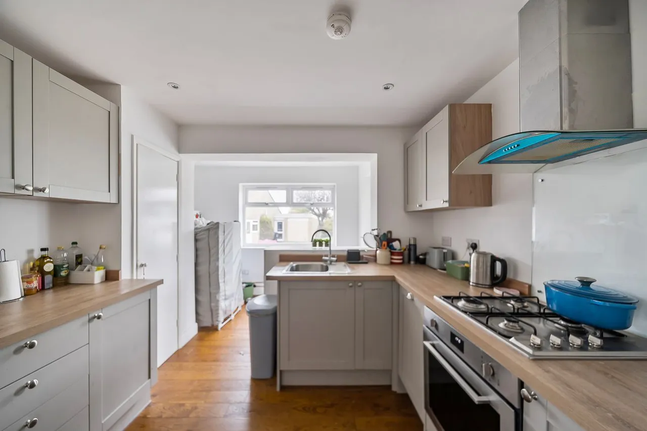 Styles Close, Frome, BA11, photo 6