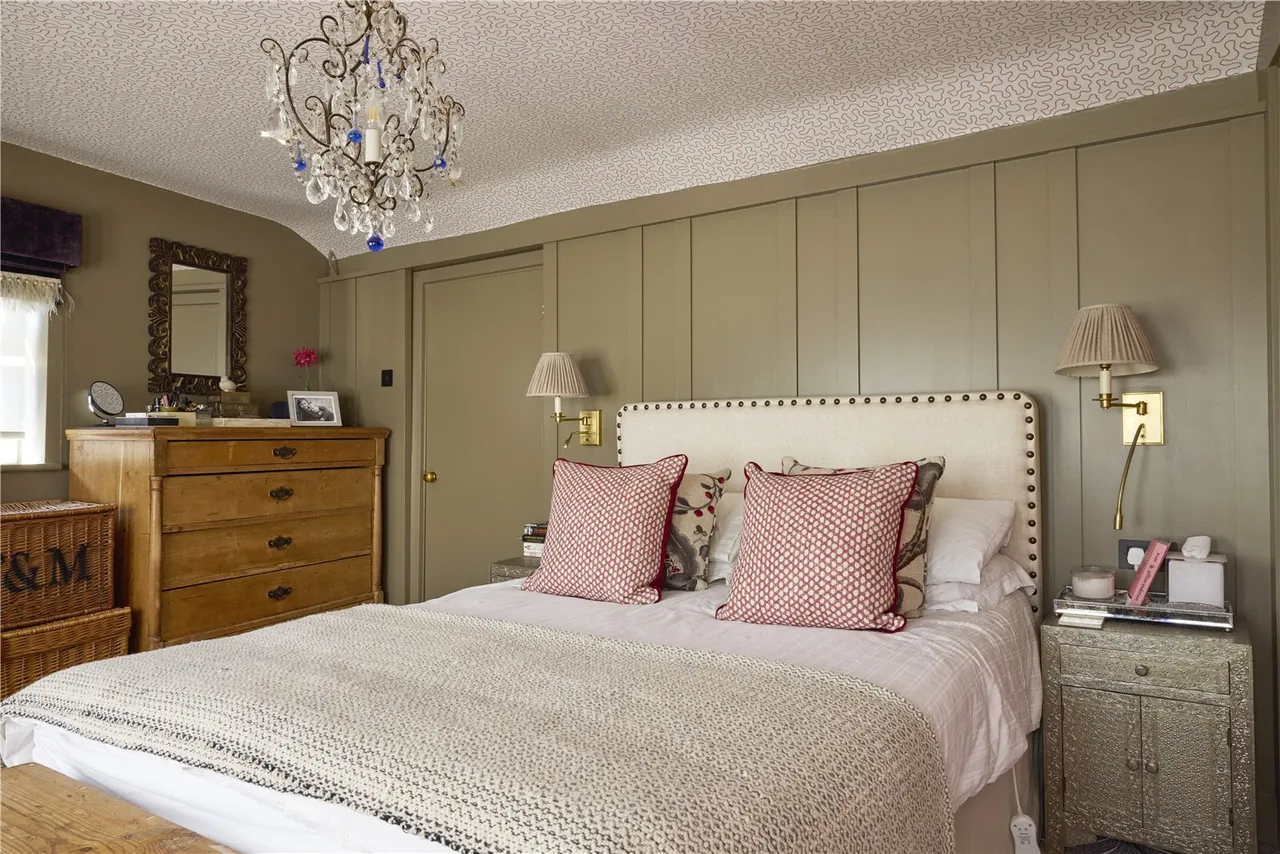 Old Bath Road, Leckhampton, GL53, photo 13