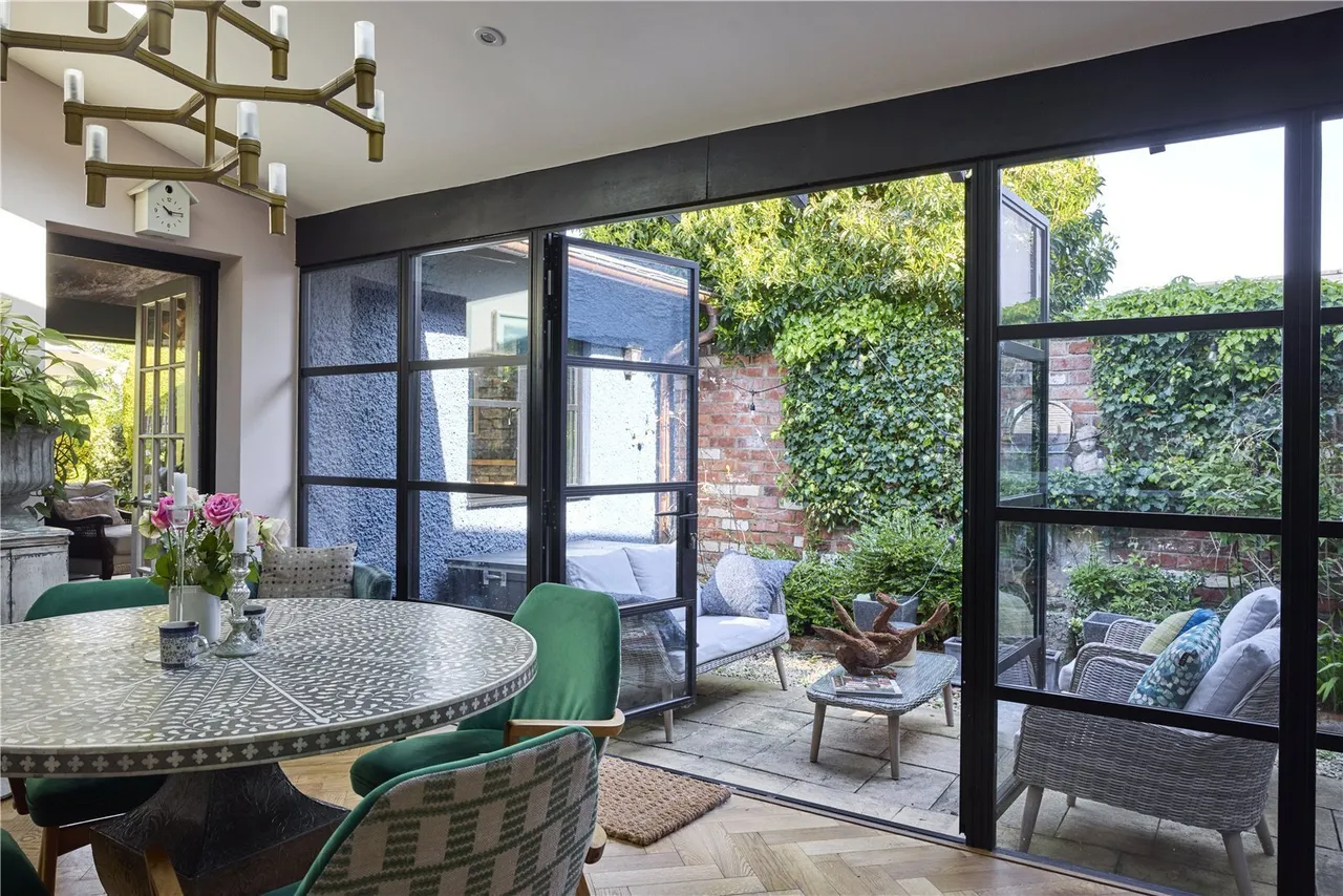 Old Bath Road, Leckhampton, GL53, photo 4