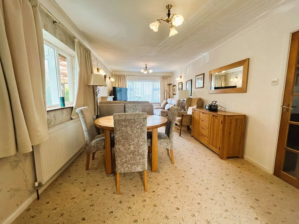 Adams Road, Shire Oak, WS8, photo 3