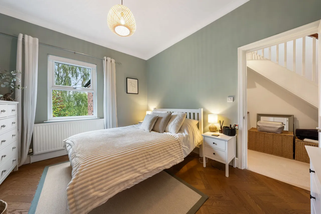 Booths Hill Road, Lymm, photo 20
