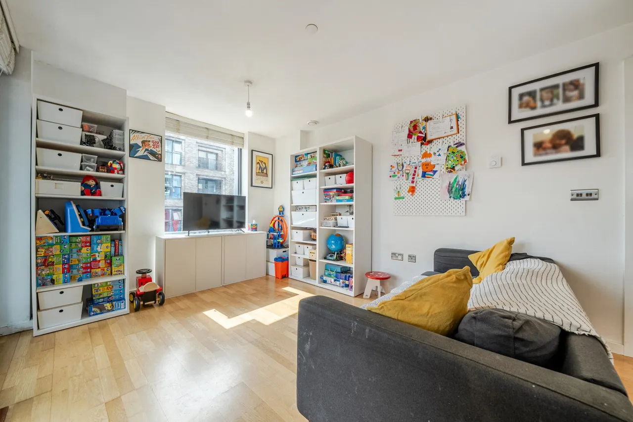 Parkside Avenue, SE10, photo 2